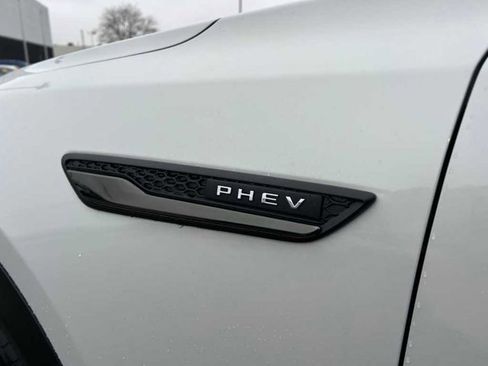 New 2025 MAZDA CX-70 Plug-In Hybrid w/ Premium Pkg image 11