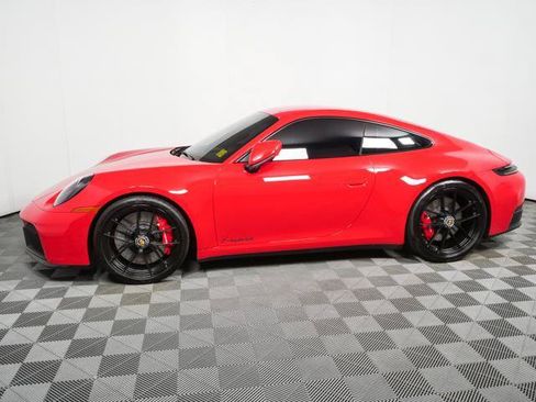 Used 2025 Porsche 911 Carrera GTS RWD image 29