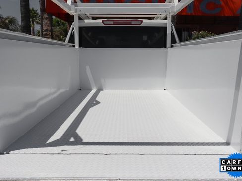 Used 2022 Chevrolet Silverado 2500 LT w/ Convenience Package image 9