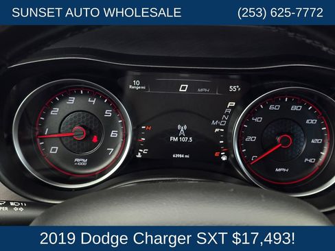 Used 2019 Dodge Charger SXT RWD image 32