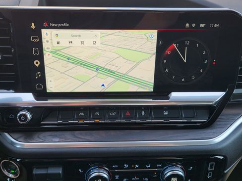 Used 2025 GMC Sierra 1500 SLT image 10