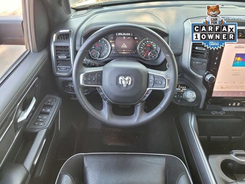 Used 2025 RAM 1500 Laramie AWD/4WD image 11