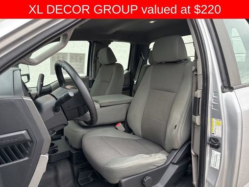 Used 2017 Ford F250 XL w/ Power Equipment Group RWD image 10