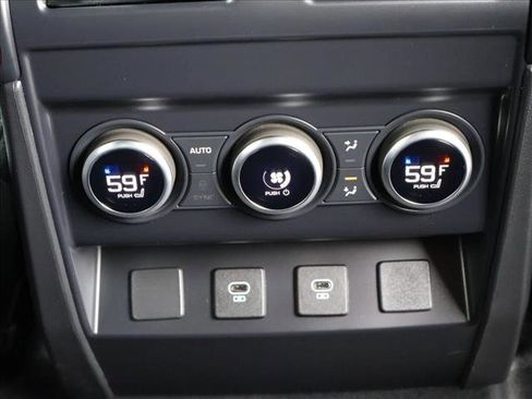 Used 2023 Land Rover Defender 130 X AWD/4WD image 26