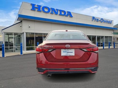 Used 2025 Nissan Sentra SR image 5