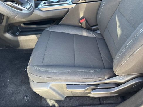 New 2026 Chevrolet Equinox EV LT image 19