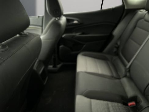 Used 2024 Chevrolet Trax LT w/ Driver Confidence Package FWD image 10