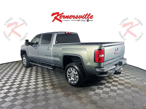 Used 2018 GMC Sierra 2500 Denali w/ Duramax Plus Package image 5