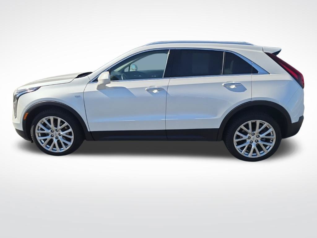 Used 2021 Cadillac XT4 Luxury w/ Cold Weather Package AWD/4WD image 7