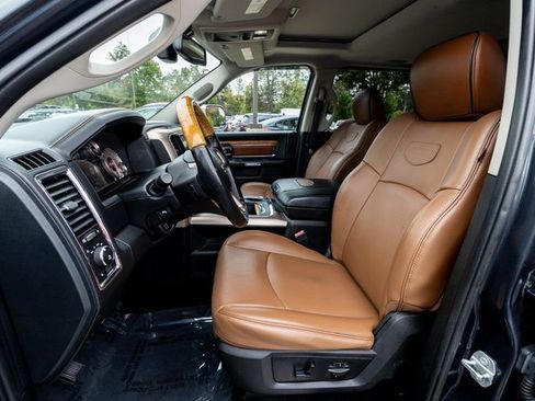 Used 2017 RAM 1500 Laramie Longhorn image 33