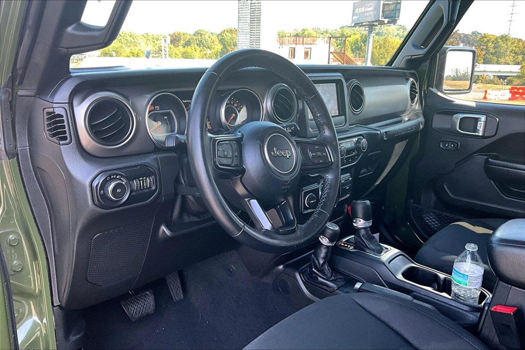 Used 2021 Jeep Wrangler Unlimited Sport AWD/4WD image 5