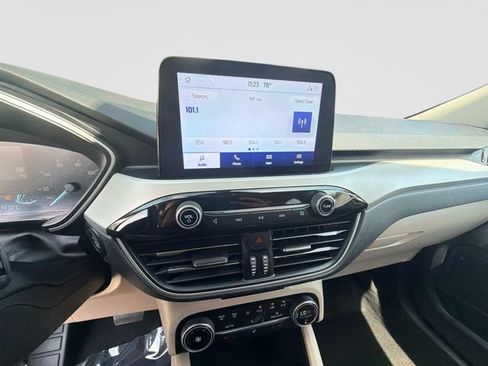Used 2020 Ford Escape SEL AWD/4WD image 24