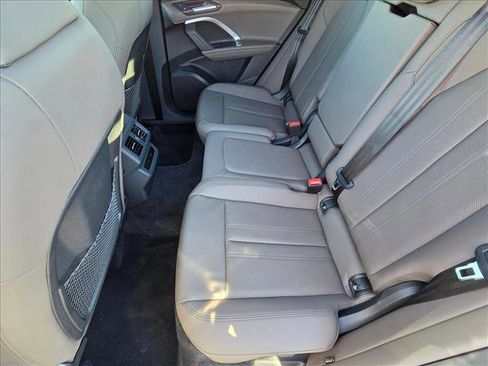 New 2025 Audi Q5 Premium Plus image 16