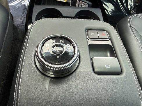 Used 2022 Ford Mustang Mach-E Premium AWD/4WD image 33