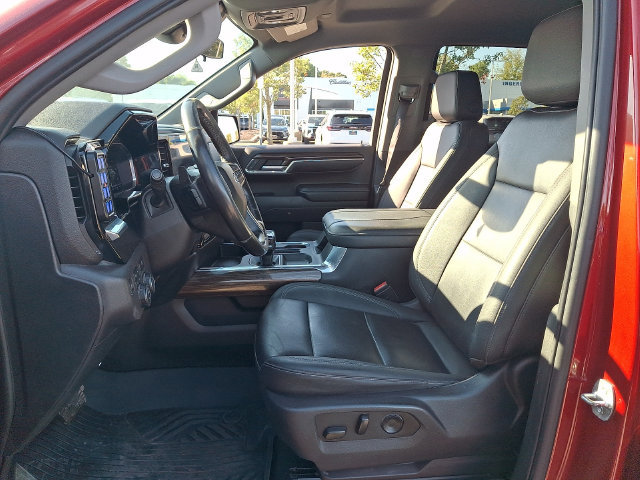 Used 2023 Chevrolet Silverado 1500 RST w/ All Star Edition Plus AWD/4WD image 2