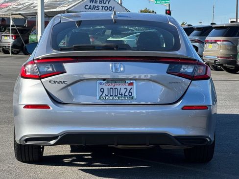 Used 2024 Honda Civic Sport image 4