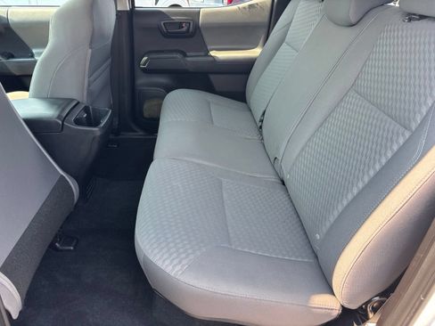 Used 2021 Toyota Tacoma SR w/ SR Convenience Package RWD image 16