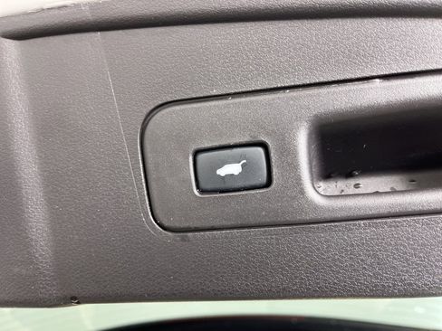 Used 2018 Acura MDX SH-AWD image 12