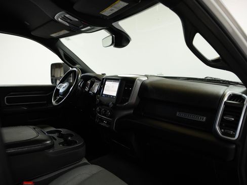 Used 2024 RAM 2500 Big Horn image 15