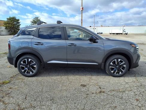 New 2026 Nissan Kicks SV w/ SV Premium Package image 11