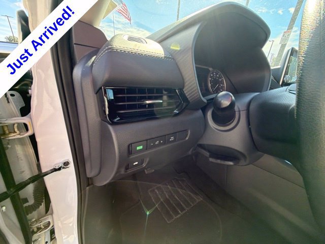 Used 2024 Nissan Sentra SV FWD image 38