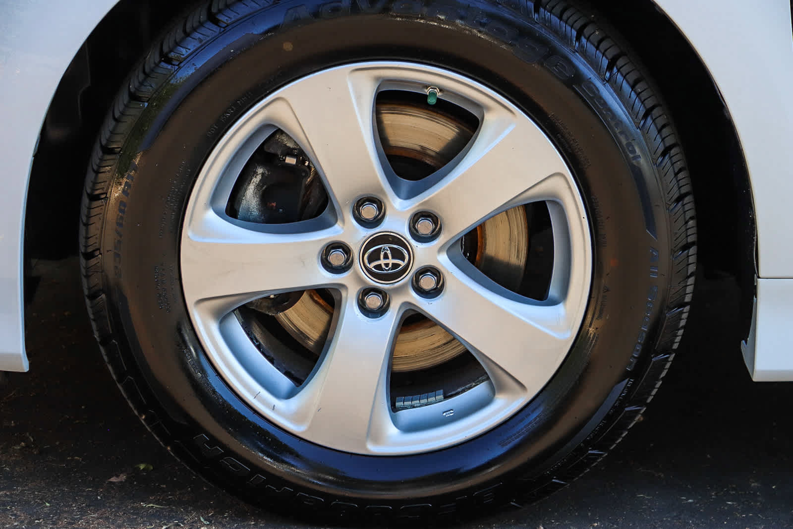 Used 2018 Toyota Sienna LE w/ Carpet Mat Package FWD image 11