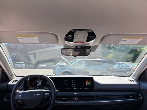 Used 2025 Kia K4 FWD image 32