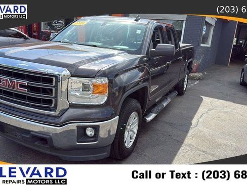 Used 2015 GMC Sierra 1500 SLE w/ SLE Value Package AWD/4WD image 3