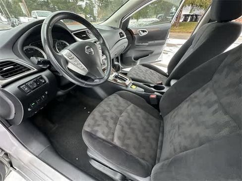 Used 2013 Nissan Sentra SL w/ Premium Pkg image 16
