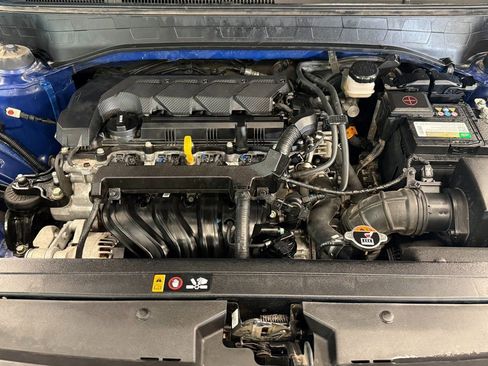 Used 2023 Hyundai Venue SEL FWD image 23