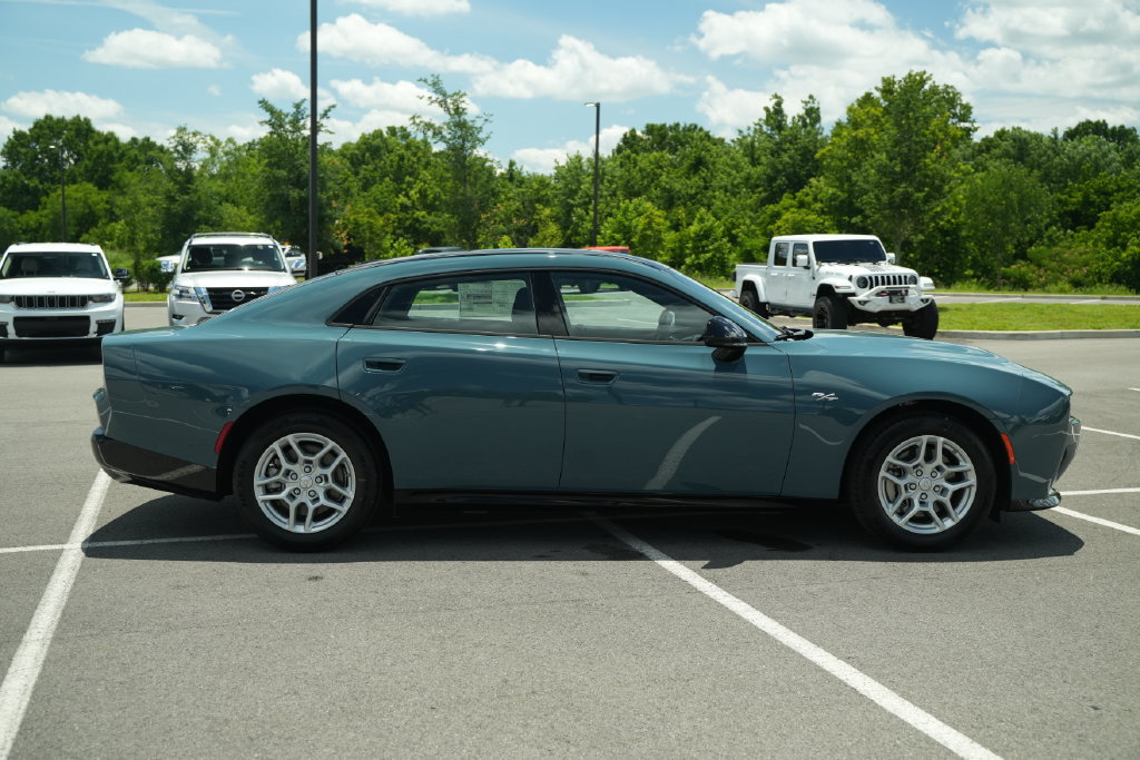 New 2026 Dodge Charger R/T AWD/4WD image 8