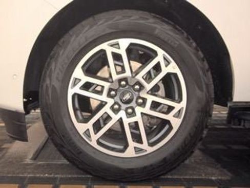 Used 2025 Ford Expedition Max Active AWD/4WD image 24