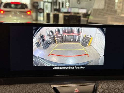 Certified 2024 MAZDA CX-90 Plug-In Hybrid w/ Premium Pkg AWD/4WD image 23