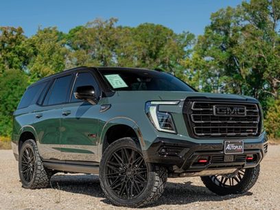 Used 2025 GMC Yukon AT4 Ultimate w/ LPO, Floor Liner Package