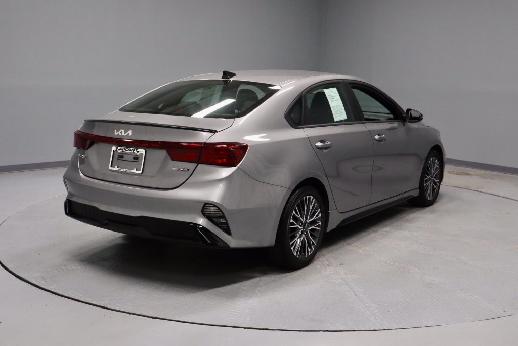 Used 2024 Kia Forte GT-Line FWD image 13
