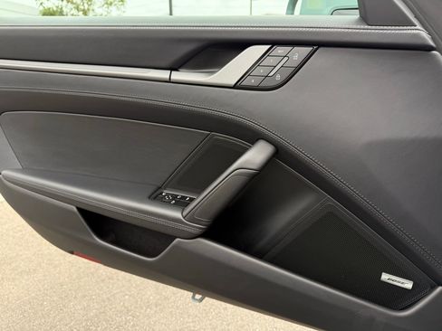 Used 2025 Porsche 911 Carrera image 28