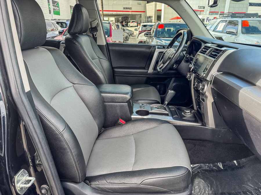 Certified 2023 Toyota 4Runner SR5 Premium w/ Moonroof Package AWD/4WD image 16