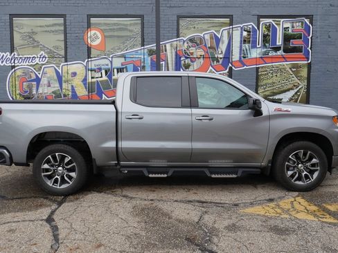 Used 2023 Chevrolet Silverado 1500 RST w/ Z71 Off-Road Package AWD/4WD image 31