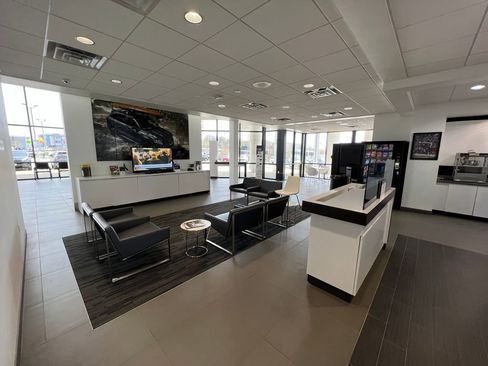 Used 2020 Chevrolet Silverado 1500 RST image 4