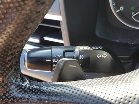 Used 2022 Mitsubishi Outlander SE image 15