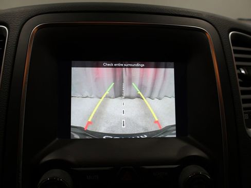 Used 2020 Dodge Durango SXT AWD/4WD image 27