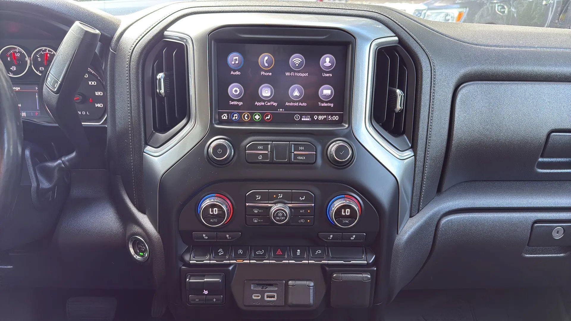 Used 2020 Chevrolet Silverado 1500 LT w/ All-Star Edition AWD/4WD image 34