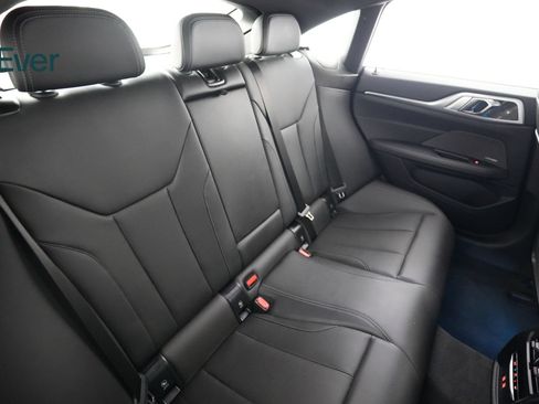 Used 2023 BMW i4 eDrive35 RWD image 5