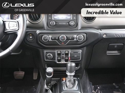 Used 2019 Jeep Wrangler Unlimited Sport S image 28