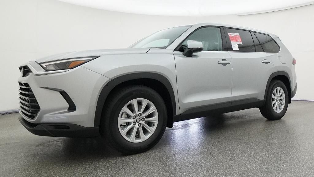 New 2026 Toyota Grand Highlander FWD image 17