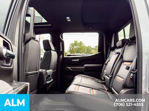 Used 2021 GMC Sierra 1500 AT4 w/ AT4 Premium Package AWD/4WD image 12