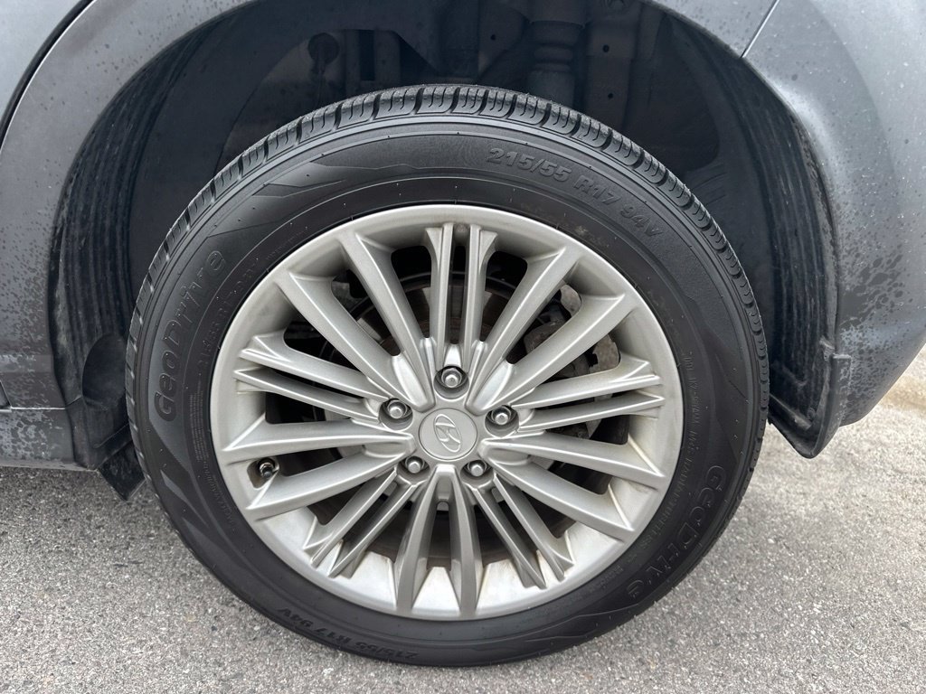 Used 2020 Hyundai Kona SEL Plus AWD/4WD image 7