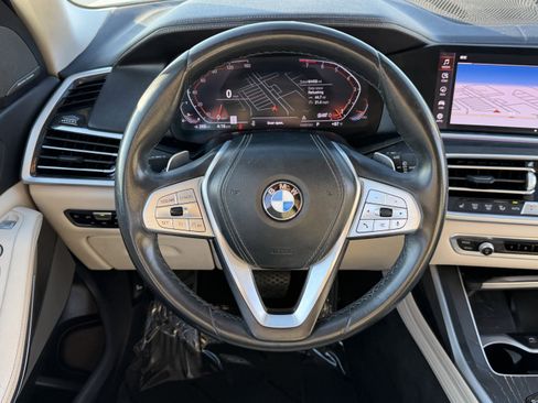 Used 2020 BMW X7 xDrive40i w/ Premium Package image 16