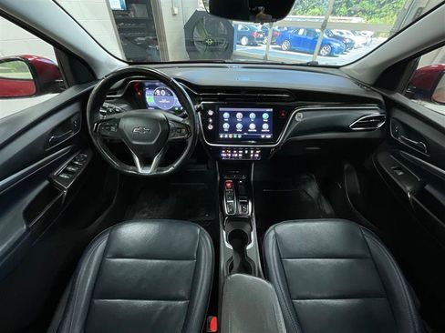 Used 2022 Chevrolet Bolt EUV Premier w/ Sun & Sound Package FWD image 21