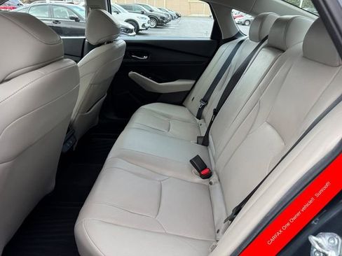 Used 2024 Honda Accord Touring image 5